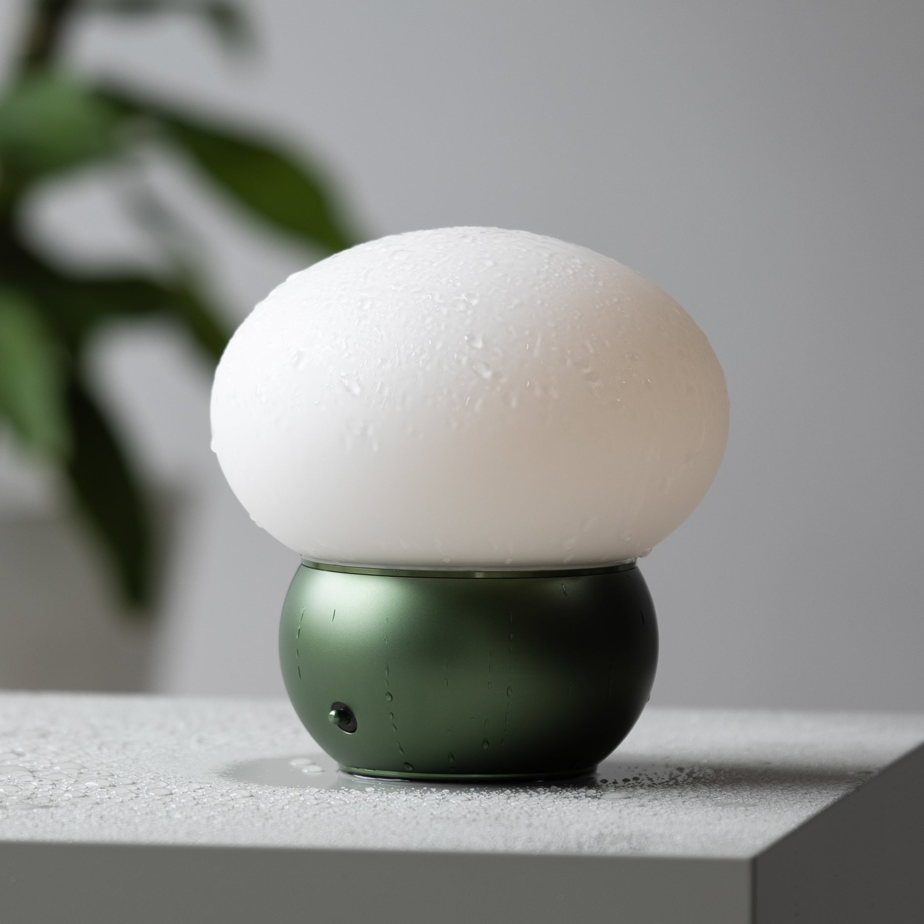 Cocoon LED-Tischlampe